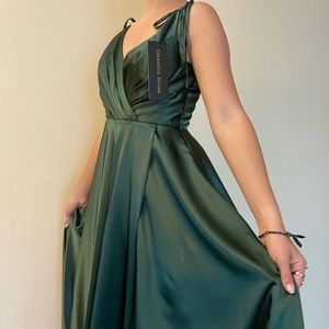 Floor-length, emerald green, ball gown